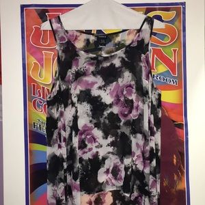 Floral High to Low Top